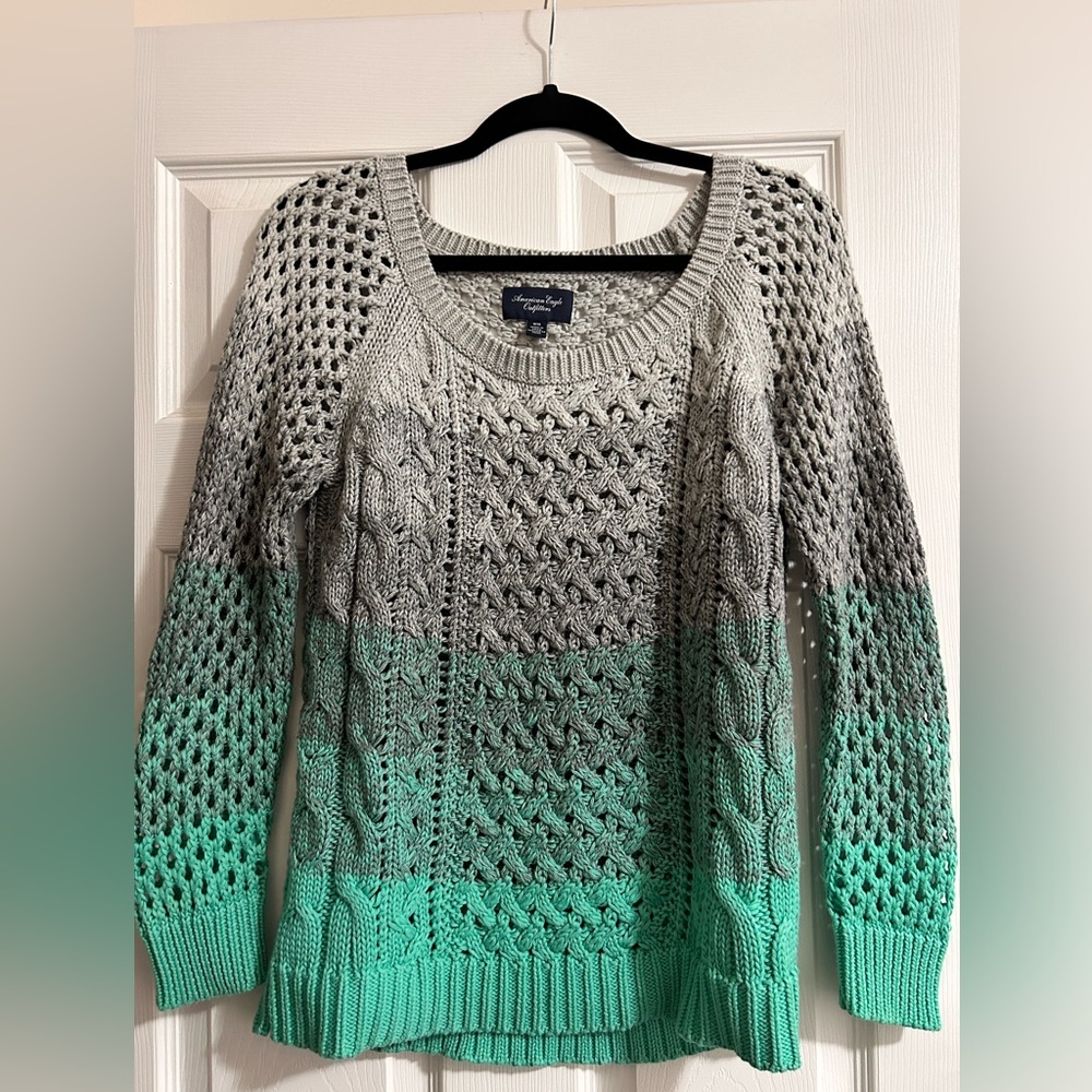 American Eagle sweater